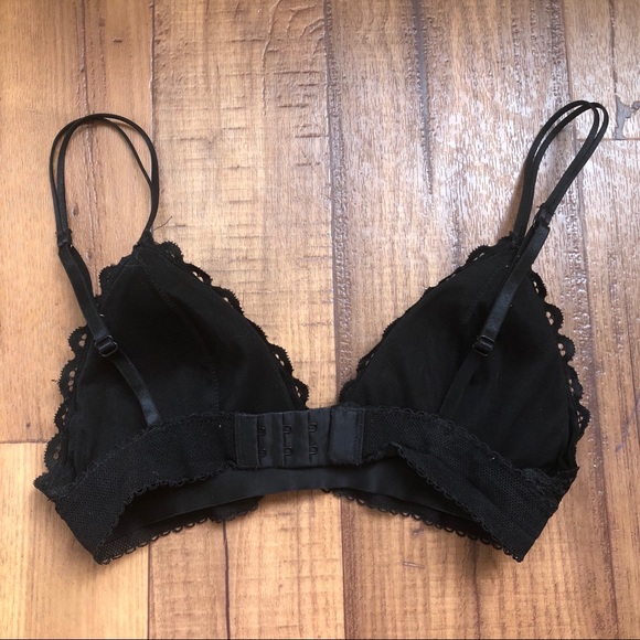Black Bralette with Floral Lace Adjustable Straps - Picture 3 of 5